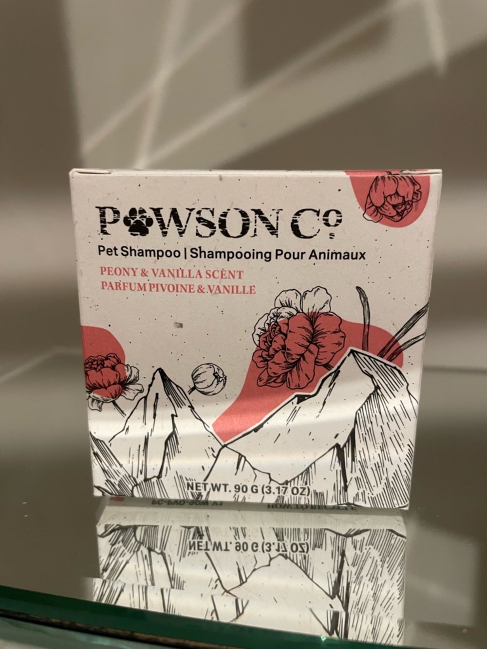 POWSON CO. Peony & Vanilla Pet Shampoo Bar - White & Dusty Rose